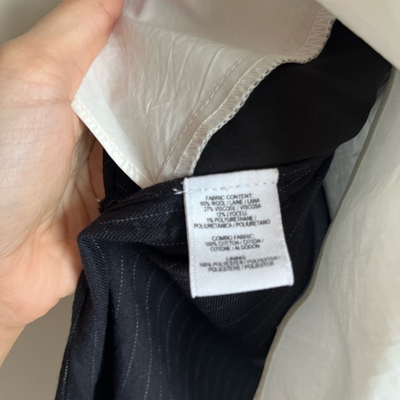 Derek Lam 10 Crosby Wool Pinstriped tiered Sleeveless V-neck blouse Sz 6 - Picture 10 of 14